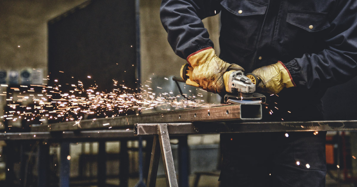 metal manufacturer in shop